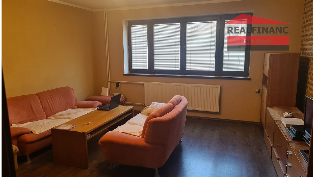 REALFINANC - 100 % Aktuálny !!! 5  izbový rodinný dom po čiastočnej rekonštrukcii o výmere 140 m2, pozemok 879 m2, Trnava - Modranka... !!!