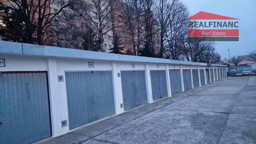 100% aktuálna ! Murovaná Garáž a pozemok o výmere 18 m2, Veterná ulica, sídlisko Vodáreň, Trnava !