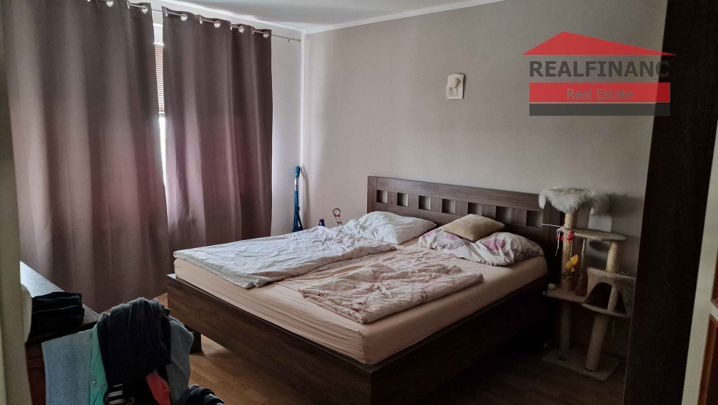 REALFINANC - 100 % Aktuálny !!! 3 izbový byt po čiastočnej rekonštrukcii 67,5 m2 + loogia 4 m2 !