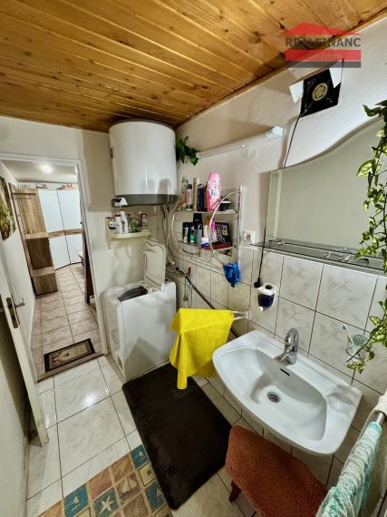 Zariadená 3,5.-izb. chata po rekonštrukcii v malebnej prírode Malých Karpát