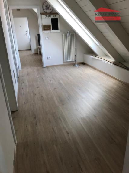 Atypický – vzdušný a murovaný 3-izbový byt s výmerou 80 m2 priamo v centre mesta Trnavy