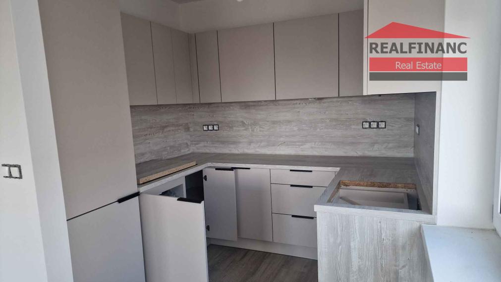 REALFINANC – 100% aktuálny! Novostavba 2 izbový murovaný byt 67,28 m2 v štandarte s kuchynskou linkou !