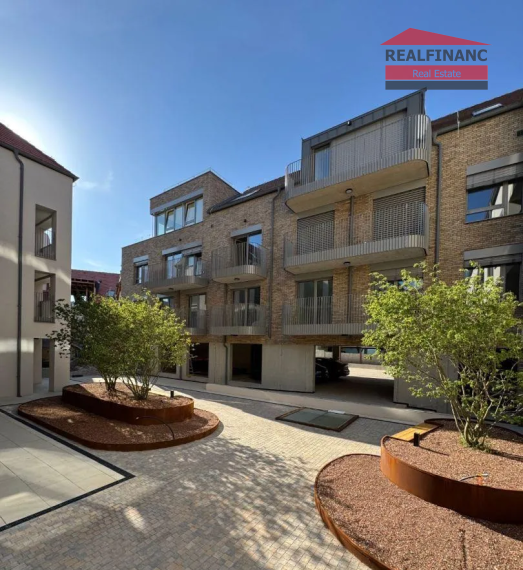 REALFINANC 100% aktuálny!!! Novostavba 4-izbový byt 109,95 m2 v novostavbe Rezidencia Hviezdoslavova v centre mesta Trnava.