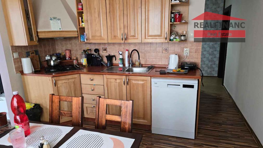 REALFINANC 100% aktuálny!!! Po rekonštrukcii 3-izbový byt 73,02 m2 + 4 m2 loggia, Trnava.