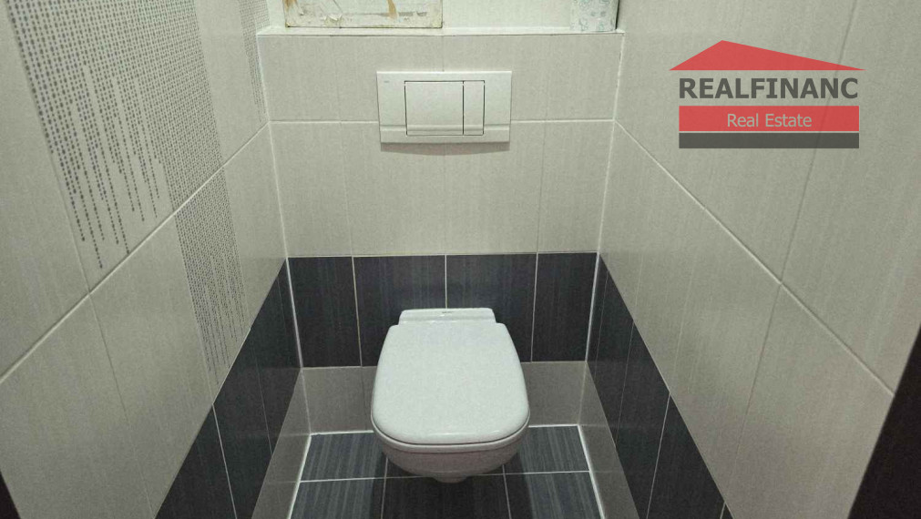REALFINANC 100% aktuálny!!! Po rekonštrukcii 3-izbový byt 73,02 m2 + 4 m2 loggia, Rovná ulica Trnava.
