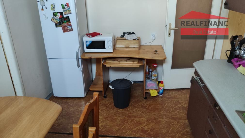 100% AKTUÁLNE !!! Izby pre 2 študentky/študenta - voľná centrum mesta TT