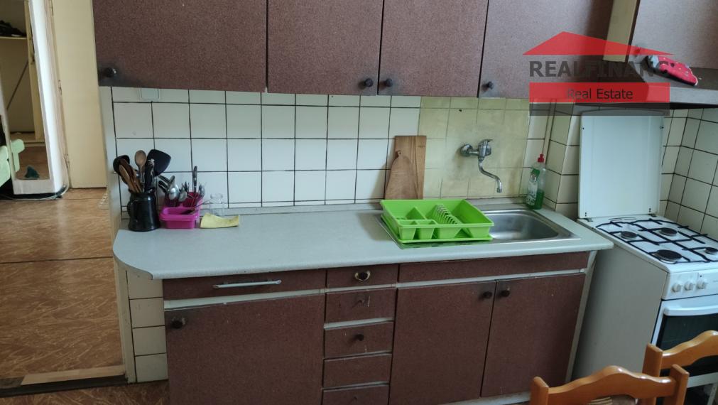 100% AKTUÁLNE !!! Izby pre 2 študentky/študenta - voľná centrum mesta TT