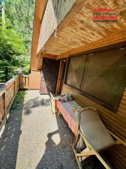 Na predaj zariadená chata s pozemkom 352m2 v srdci Malých Karpát – Buková