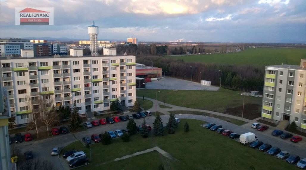 VYKUPUJEME BYTY v Trnave 1.-izb, 2.-izb., 3.-izb., 4.-izb. byty aj garsónky v hotovosti !!!