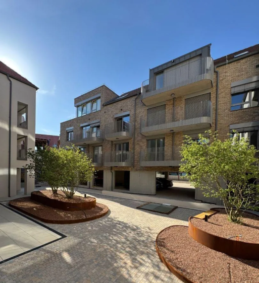 REALFINANC 100% aktuálny!!! Novostavba 4-izbový byt 109,95 m2 v novostavbe Rezidencia Hviezdoslavova v centre mesta Trnava.