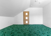 REALFINANC – 100% aktuálny! 35 ročný - 5 izbový rodinný dom s garážou, pozemok 692 m2, Opoj ! - fotografia 9