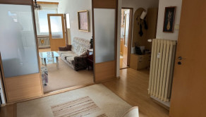 hala  s obývacou izbou