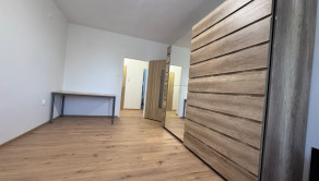 Prenájom veľký 3.-izb. novo zrekonštruovaný byt s loggiou v top lokalite blízko centra mesta a žel. stanice na Hospodárskej ul. - fotografia 14
