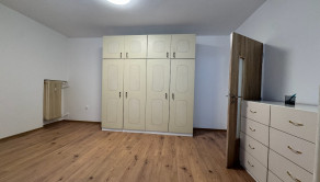 Prenájom veľký 3.-izb. novo zrekonštruovaný byt s loggiou v top lokalite blízko centra mesta a žel. stanice na Hospodárskej ul. - fotografia 15