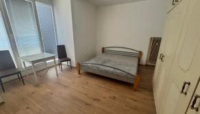 Prenájom veľký 3.-izb. novo zrekonštruovaný byt s loggiou v top lokalite blízko centra mesta a žel. stanice na Hospodárskej ul. - fotografia 13