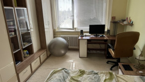 Predám 2-izbový byt po celkovej rekonštrukcii ul. A.Kubinu Trnava - fotografia 1
