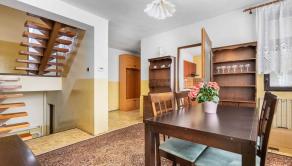 REALFINANC – 100% aktuálny! 35 ročný - 5 izbový rodinný dom s garážou, pozemok 692 m2, Opoj ! - fotografia 4