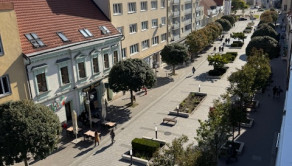 pešia zóna pohľad z okna