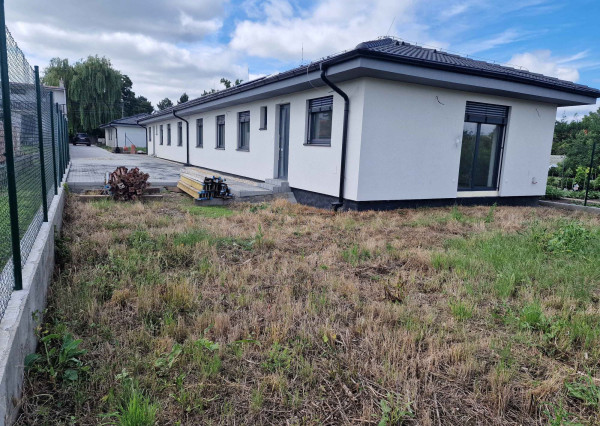 100% aktuálny ! Novostavba 4 izbový Rodinný Dom, 4x parkovacie miesto, pozemok 582 m2, fotovoltaika