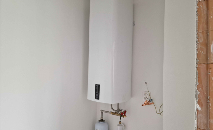 100% aktuálny ! Novostavba 4 izbový Rodinný Dom, 3x parkovacie miesto, pozemok 582 m2, fotovoltaika, Hrnčiarovce nad Parnou ! - fotografia 12