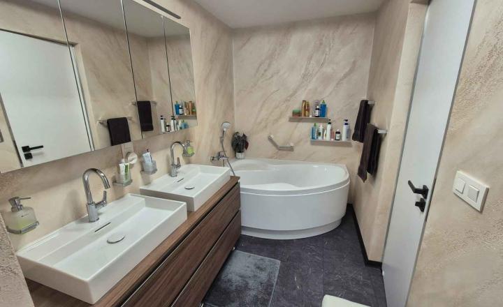 REALFINANC 100% aktuálny!!! Novostavba 4 izbový byt 156,5 m² v novostavbe Rezidencia Hviezdoslavova v centre mesta Trnava. - fotografia 10