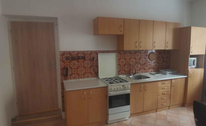 REALFINANC – 100% aktuálny! na prenájom po rekonštrukcii 54 m2 veľký 1 izbový by, centrum mesta Trnava! - fotografia 4
