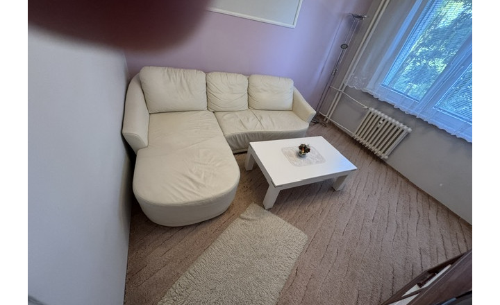 Predám 2-izbový byt po celkovej rekonštrukcii ul. A.Kubinu Trnava - fotografia 2