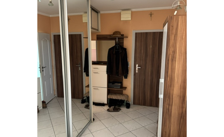 Predám 2-izbový byt po celkovej rekonštrukcii ul. A.Kubinu Trnava - fotografia 4